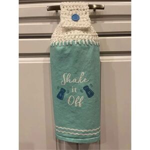 Crochet Top Kitchen Towel- Shake It Off (Salt And Pepper Shakers)